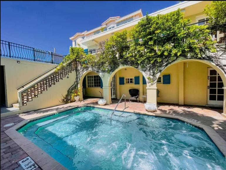 Courtyard Villa Hotel Lauderdale-by-the-Sea Dış mekan fotoğraf