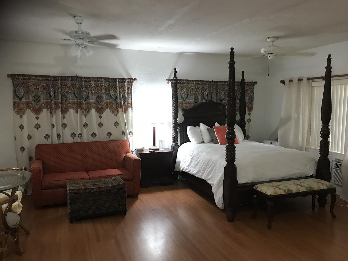 Courtyard Villa Hotel Lauderdale-by-the-Sea Dış mekan fotoğraf